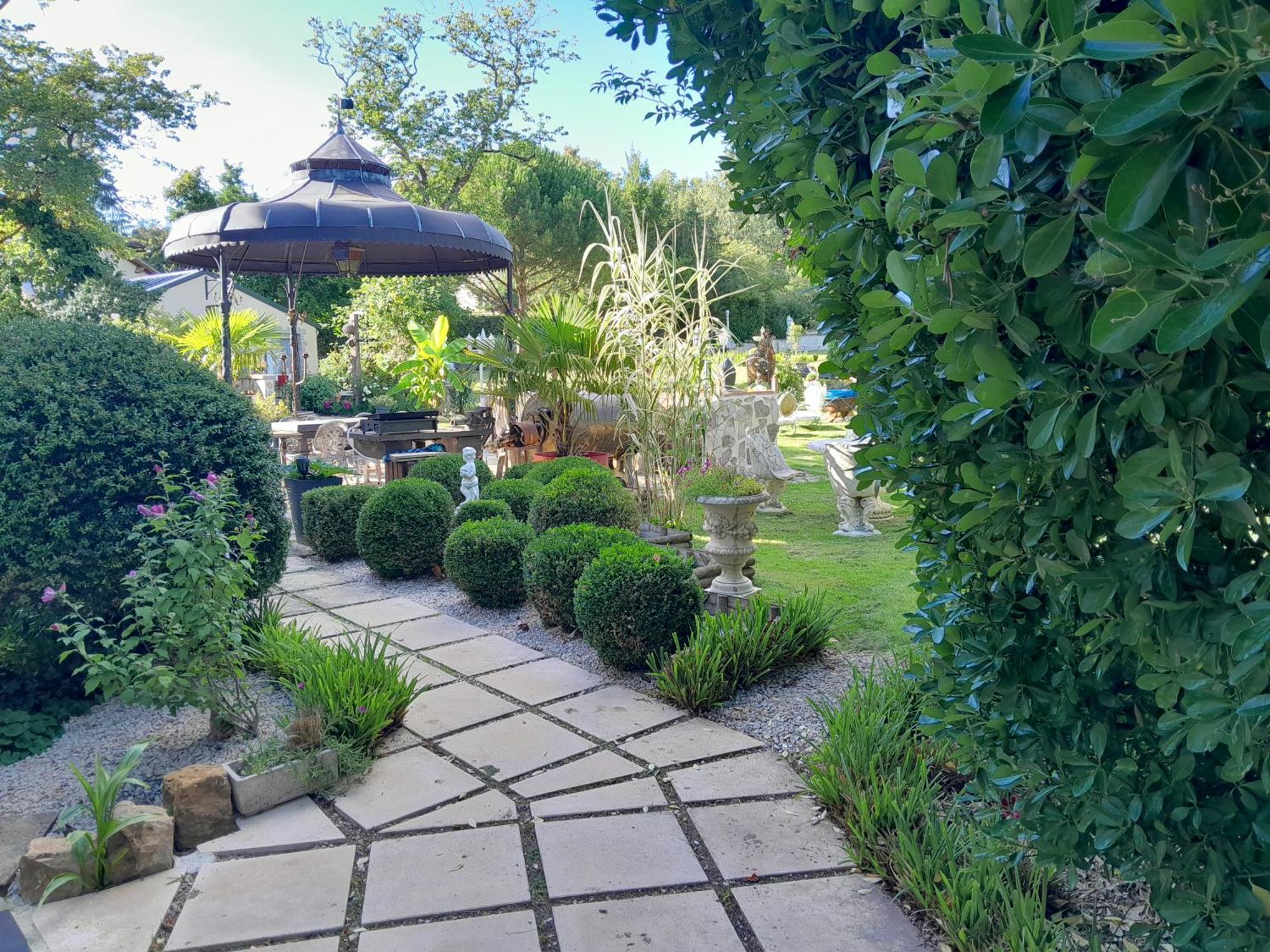 Bed and Breakfast Le Madrigal Mamers Экстерьер фото